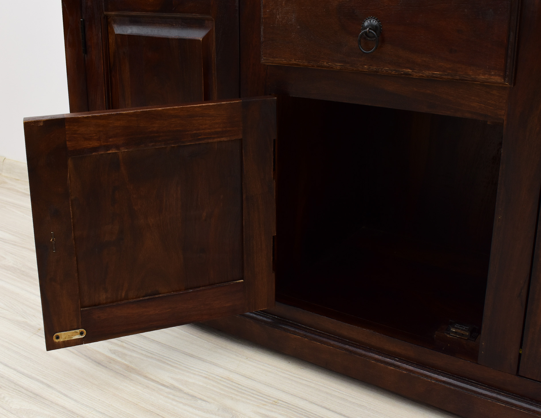 komoda-kolonialna-lite-drewno-palisander-indyjski-klasyczna (25)