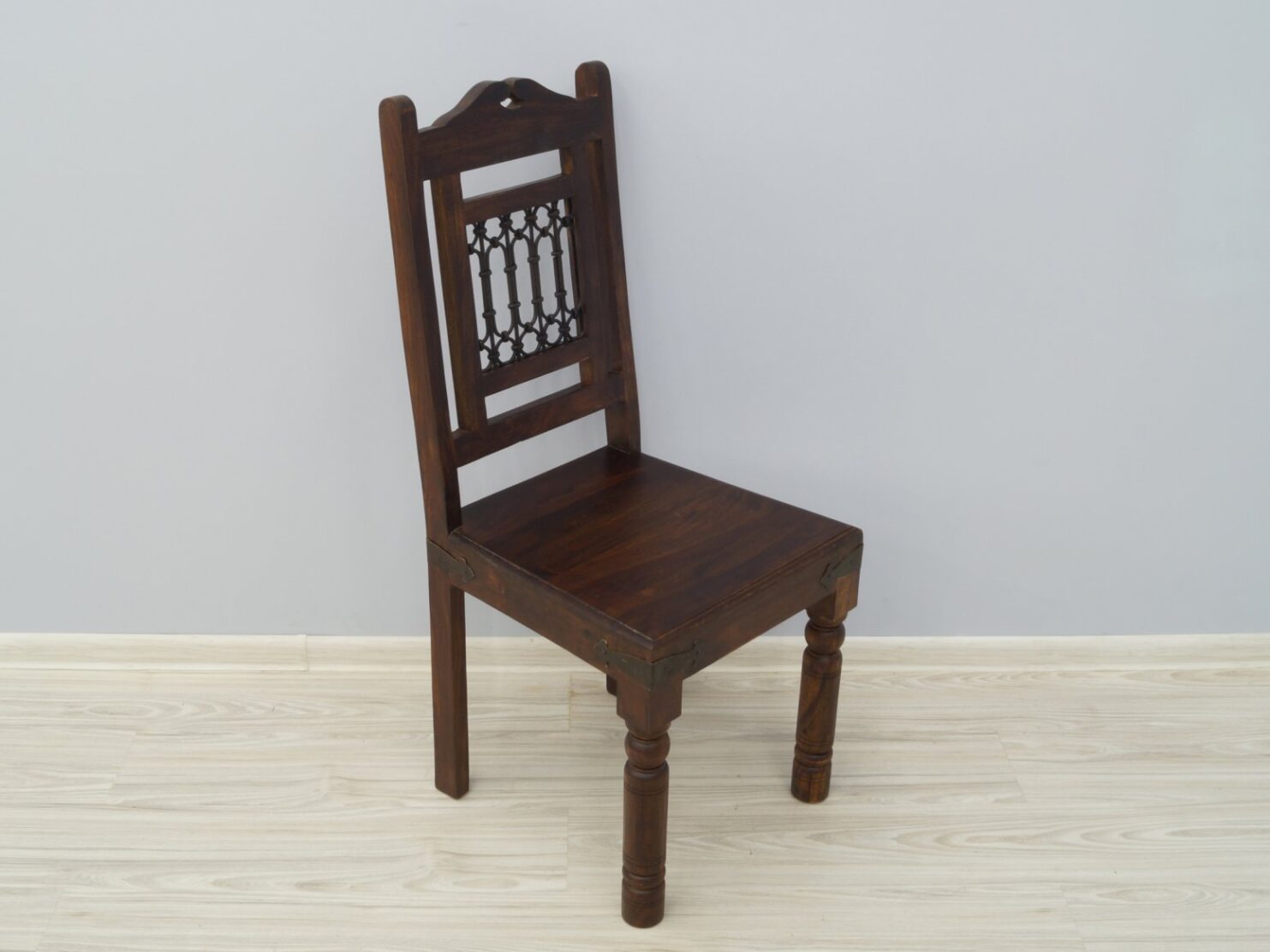 Krzesło kolonialne lite drewno palisander indyjski metaloplastyka
