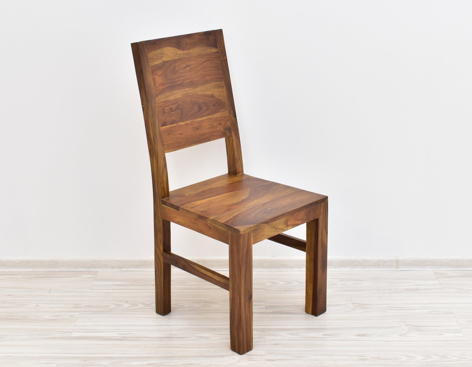 Krzesło kolonialne lite drewno palisander indyjski pełne oparcie jasny brąz