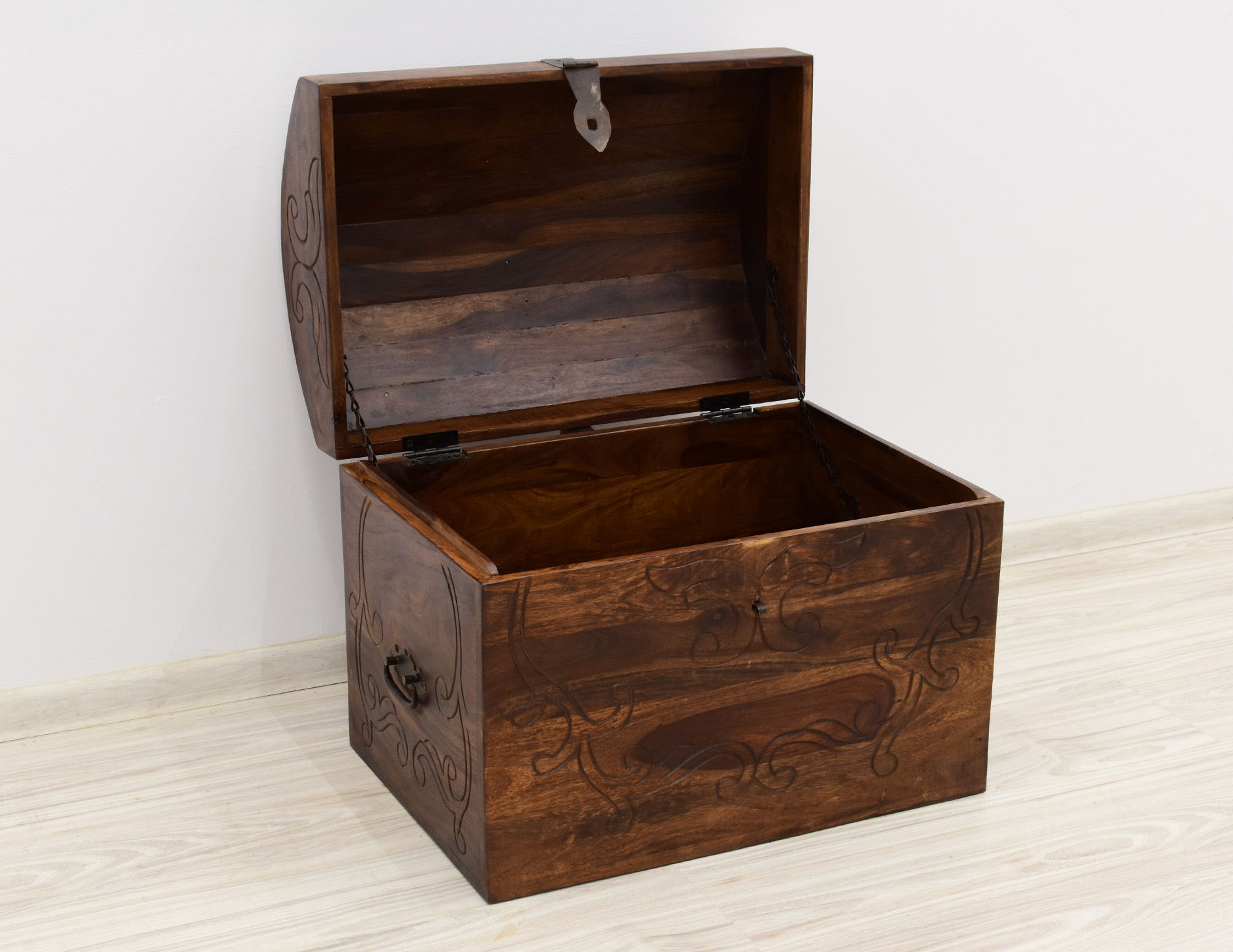 kufer-kolonialny-skrzynia-lite-drewno-palisander-indyjski-rzezbiona (9)