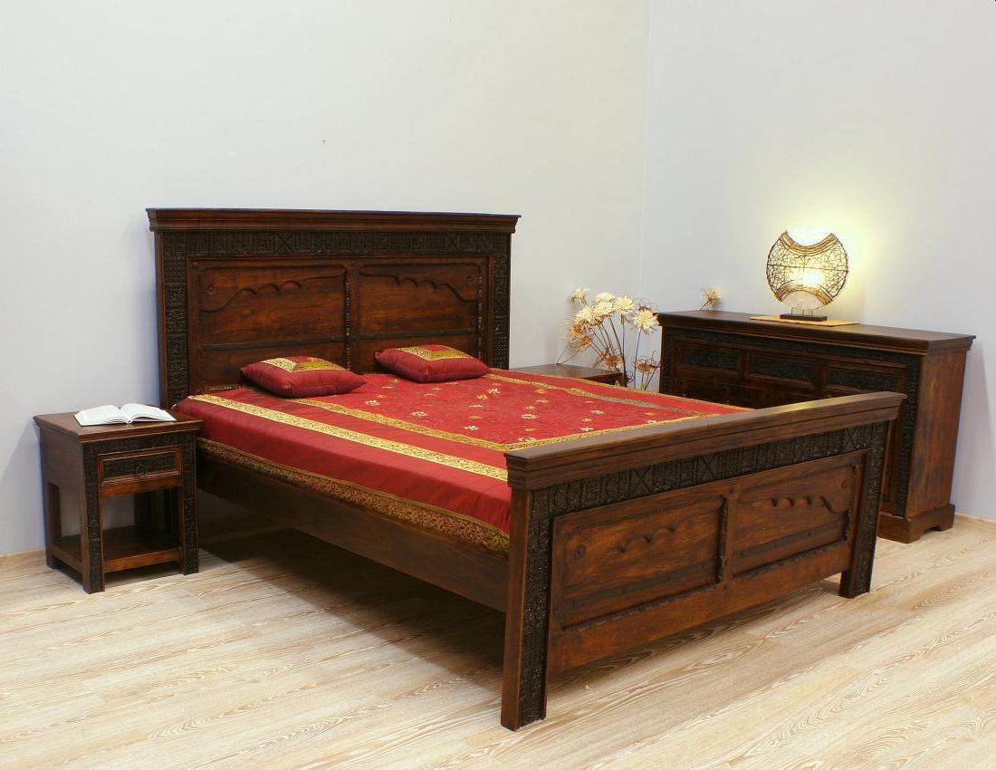 Łóżko kolonialne lite drewno akacja indyjska ręcznie rzeźbione z ornamentem ciemny brąz