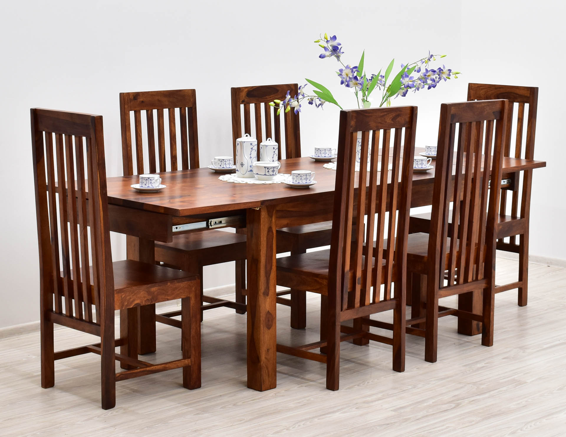 komplet-obiadowy-kolonialny-stol-rozkladany-6-krzesel-lite-drewno-palisander-miodowy-braz-modernistyczny