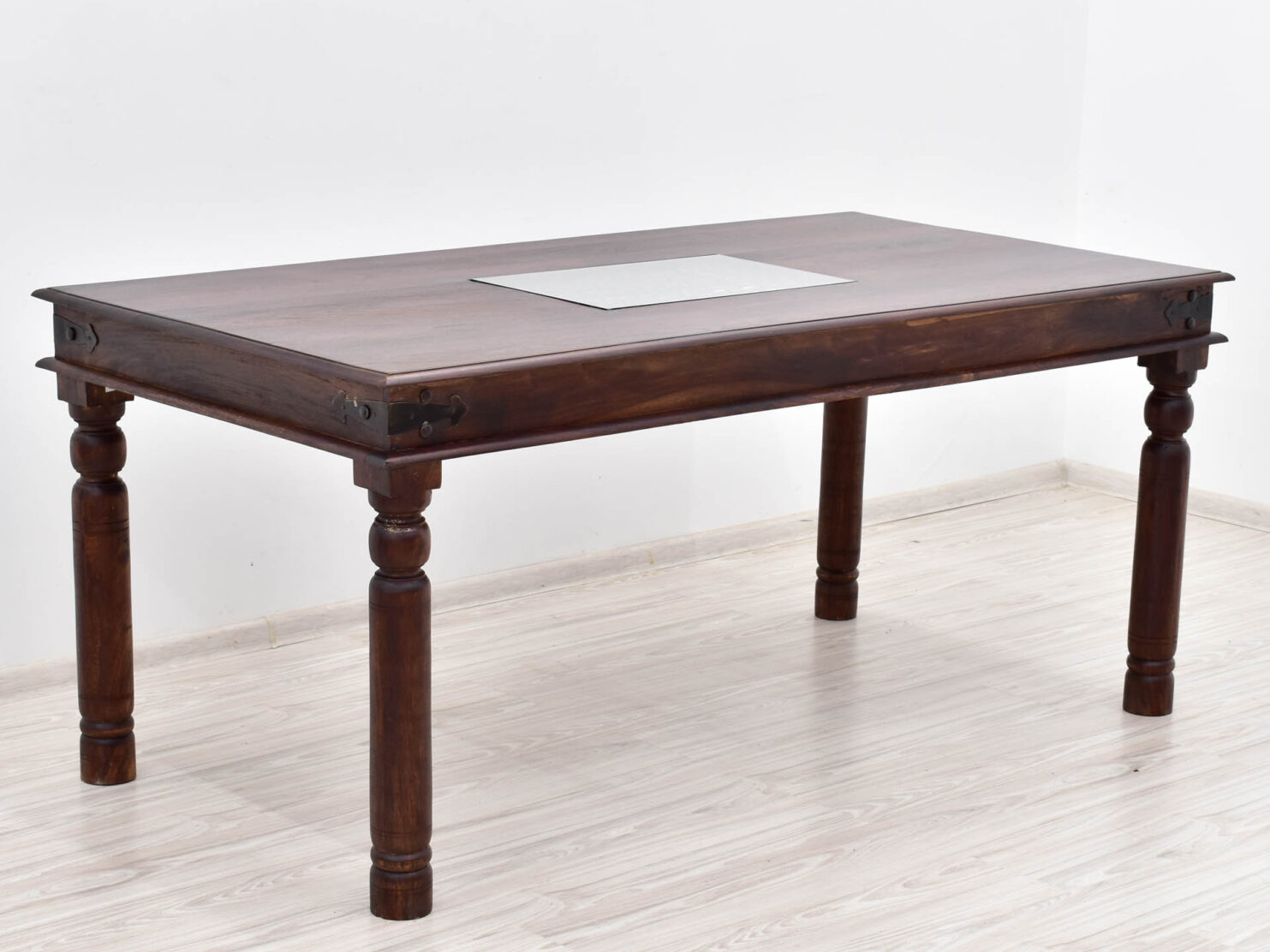 stol-kolonialny-lite-drewno-palisander-indyjski-metaloplastyka