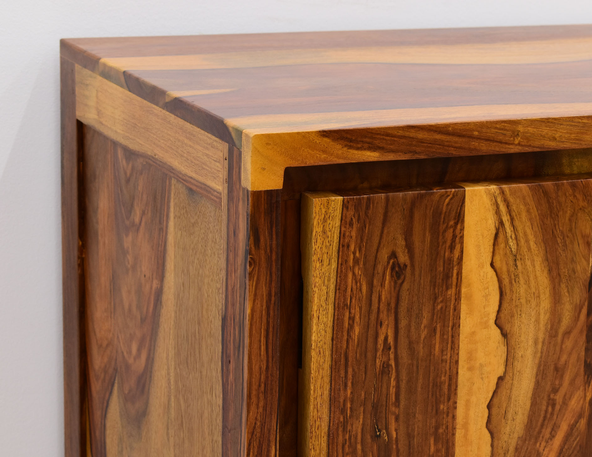 komoda-kolonialna-neo-lite-drewno-palisander-indyjski-modernistyczna (20)