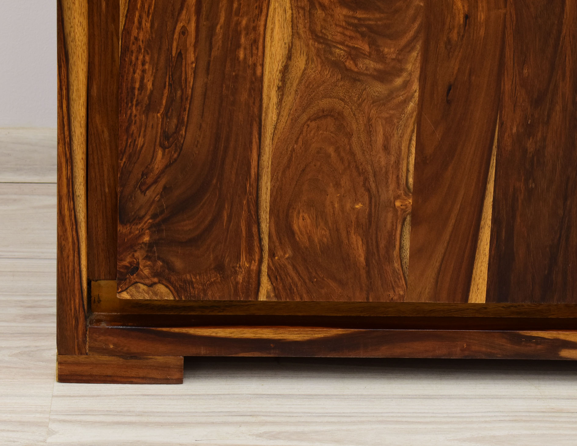 komoda-kolonialna-neo-lite-drewno-palisander-indyjski-modernistyczna (22)