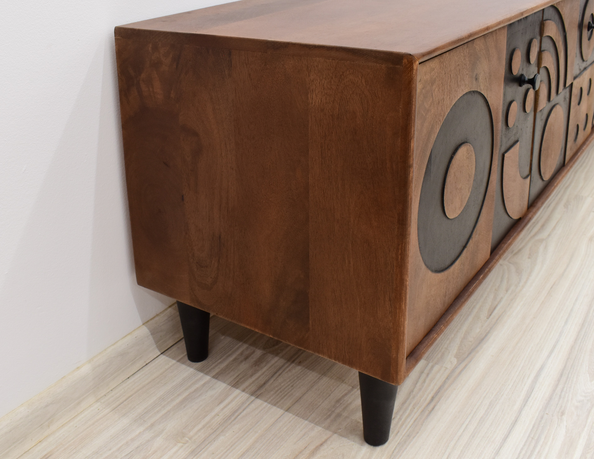 komoda-rtv-kolonialna-indyjska-szafka-pod-telewizor-bengal-lite-drewno-mango (19)