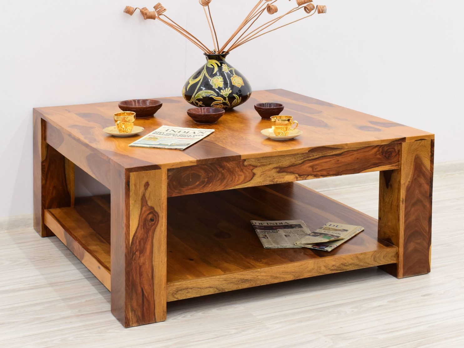 stolik-kawowy-kolonialny-neo-z-litego-drewna-palisandru-indyjskiego-nowoczesny