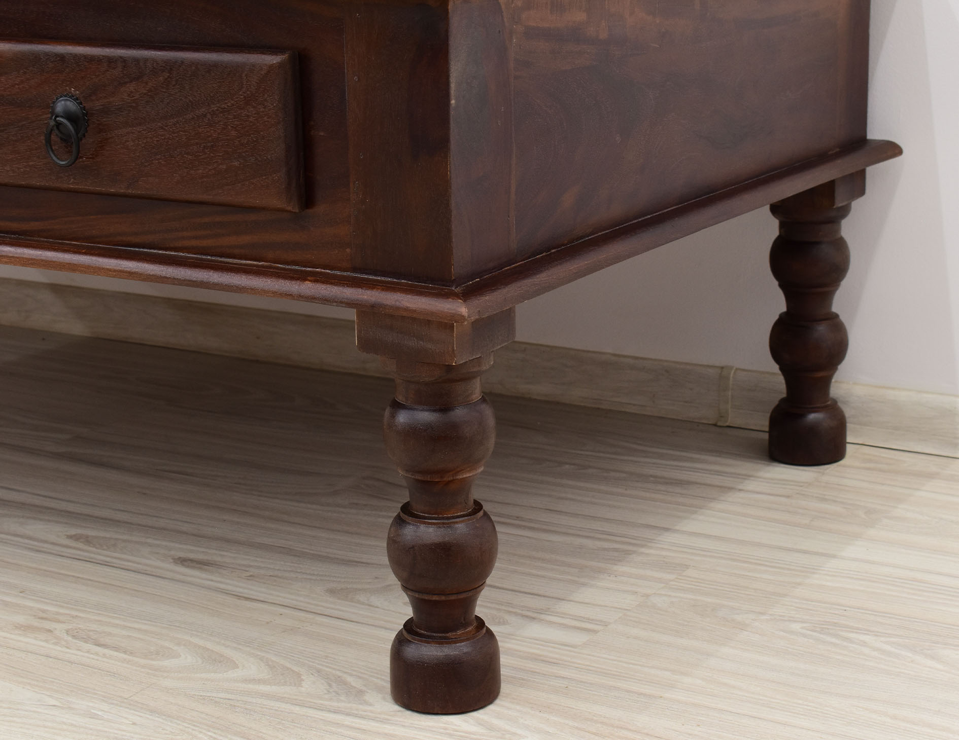 stolik-kawowy-lawa-z-szufladami-classic-lite-drewno-palisander-indyjski-z-6-szufladami (16)