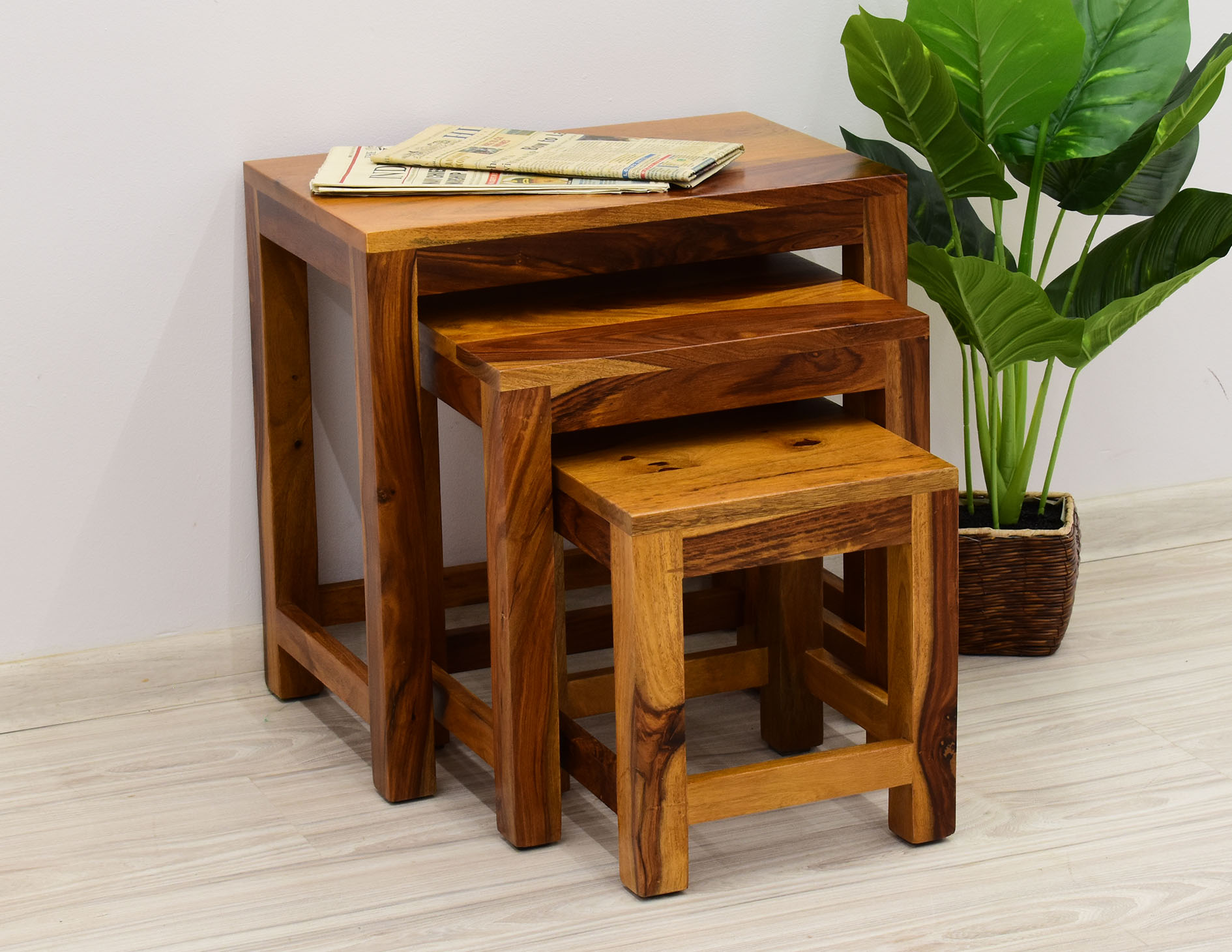 taboret-kolonialny-neo-stolik-stolek-lite-drewno-palisander-indyjski-3-sztuki taboret-kolonialny-neo-stolik-stolek-lite-drewno-palisander-indyjski-3-sztuki