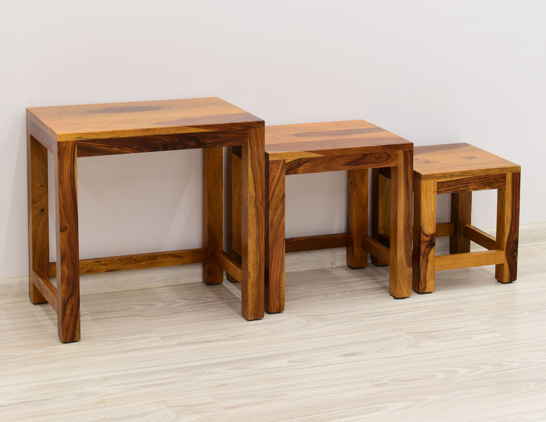 taboret-kolonialny-neo-stolik-stolek-lite-drewno-palisander-indyjski-3-sztuki (9)