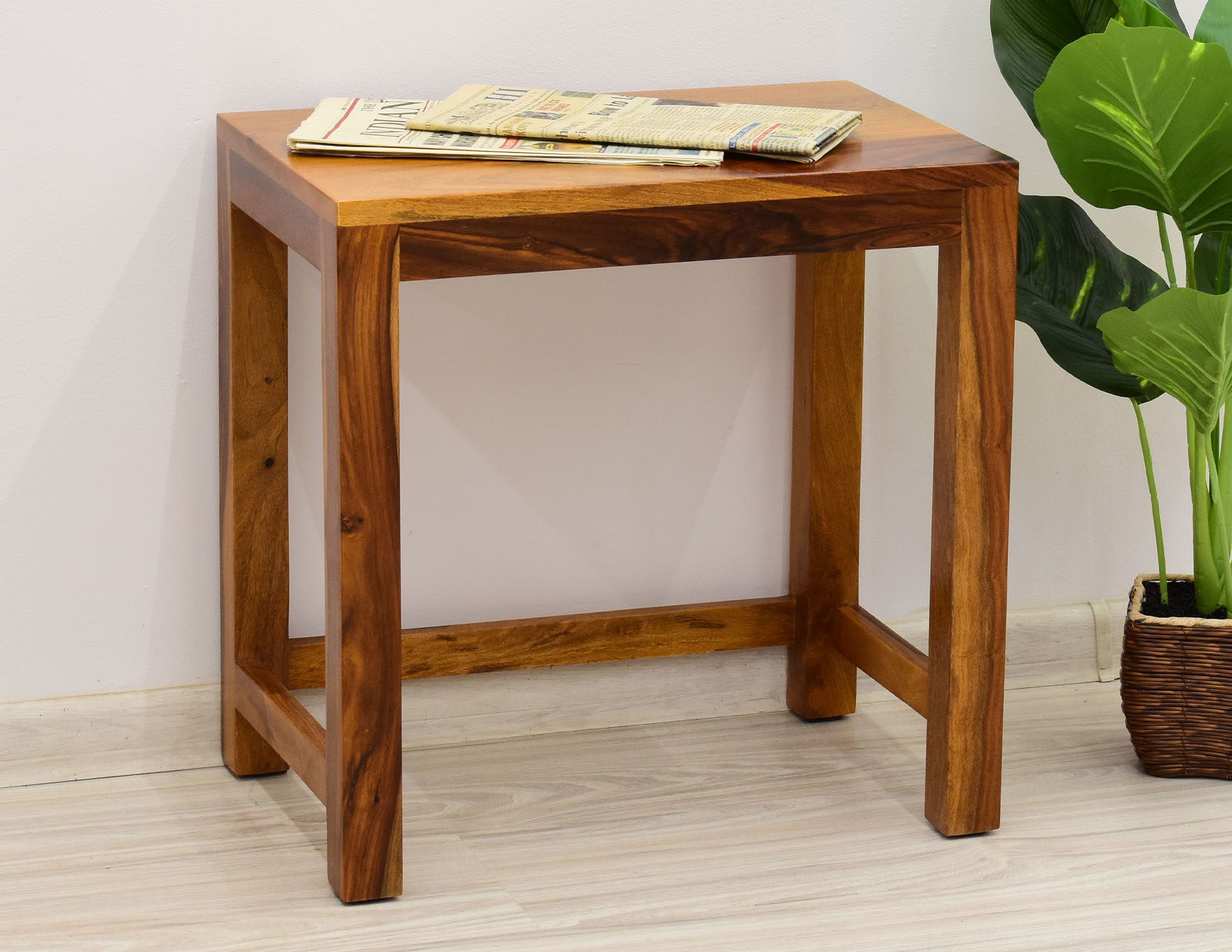 taboret-maly-stolik-kolonialny-neo-lite-drewno-palisander-indyjski-nowoczesny taboret-maly-stolik-kolonialny-neo-lite-drewno-palisander-indyjski-nowoczesny