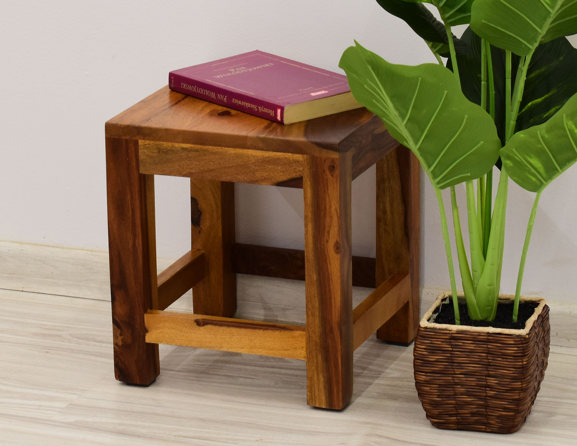 taboret-stoliczek-kolonialny-neo-lite-drewno-palisander-indyjski-nowoczesny (3)