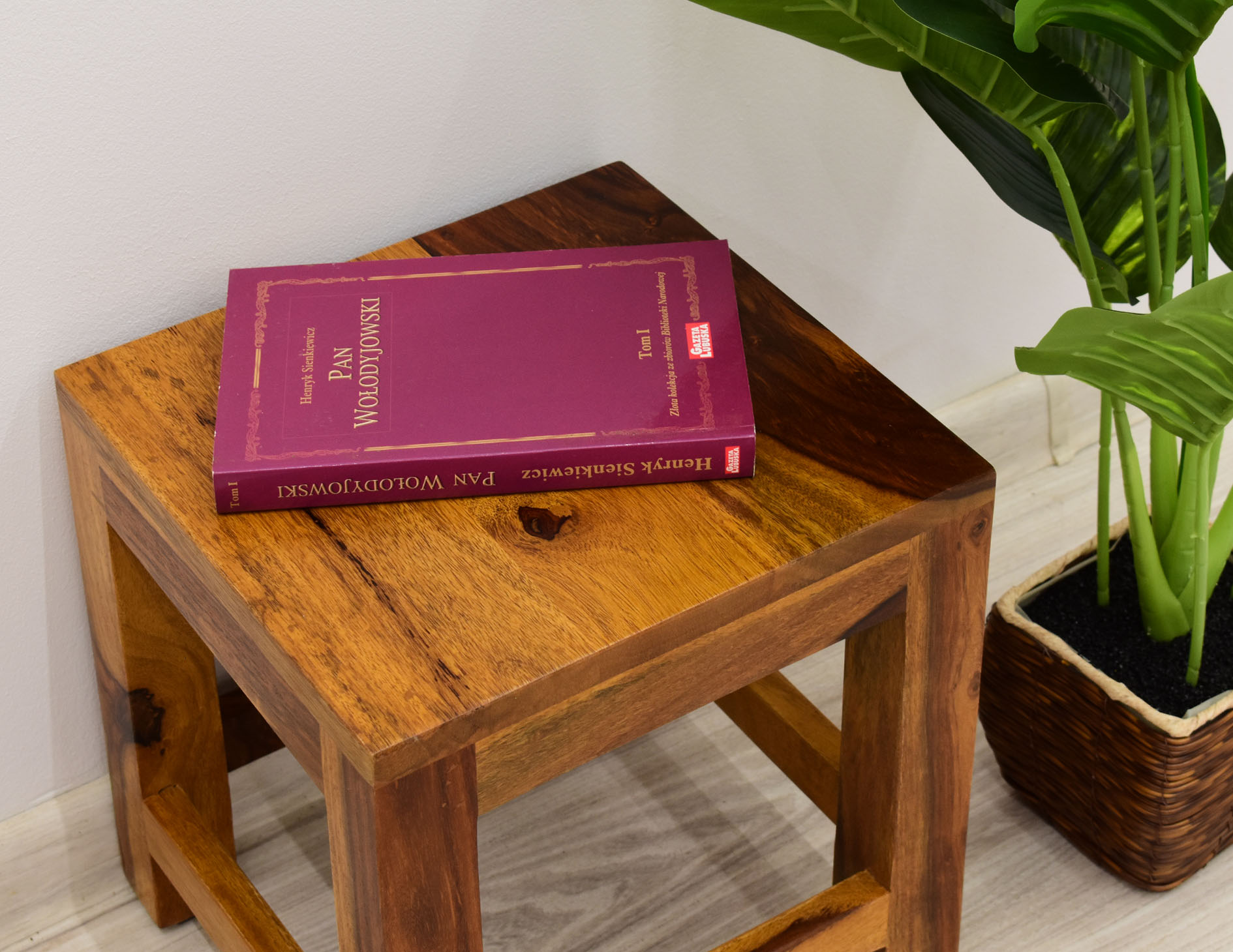 taboret-stoliczek-kolonialny-neo-lite-drewno-palisander-indyjski-nowoczesny (4)