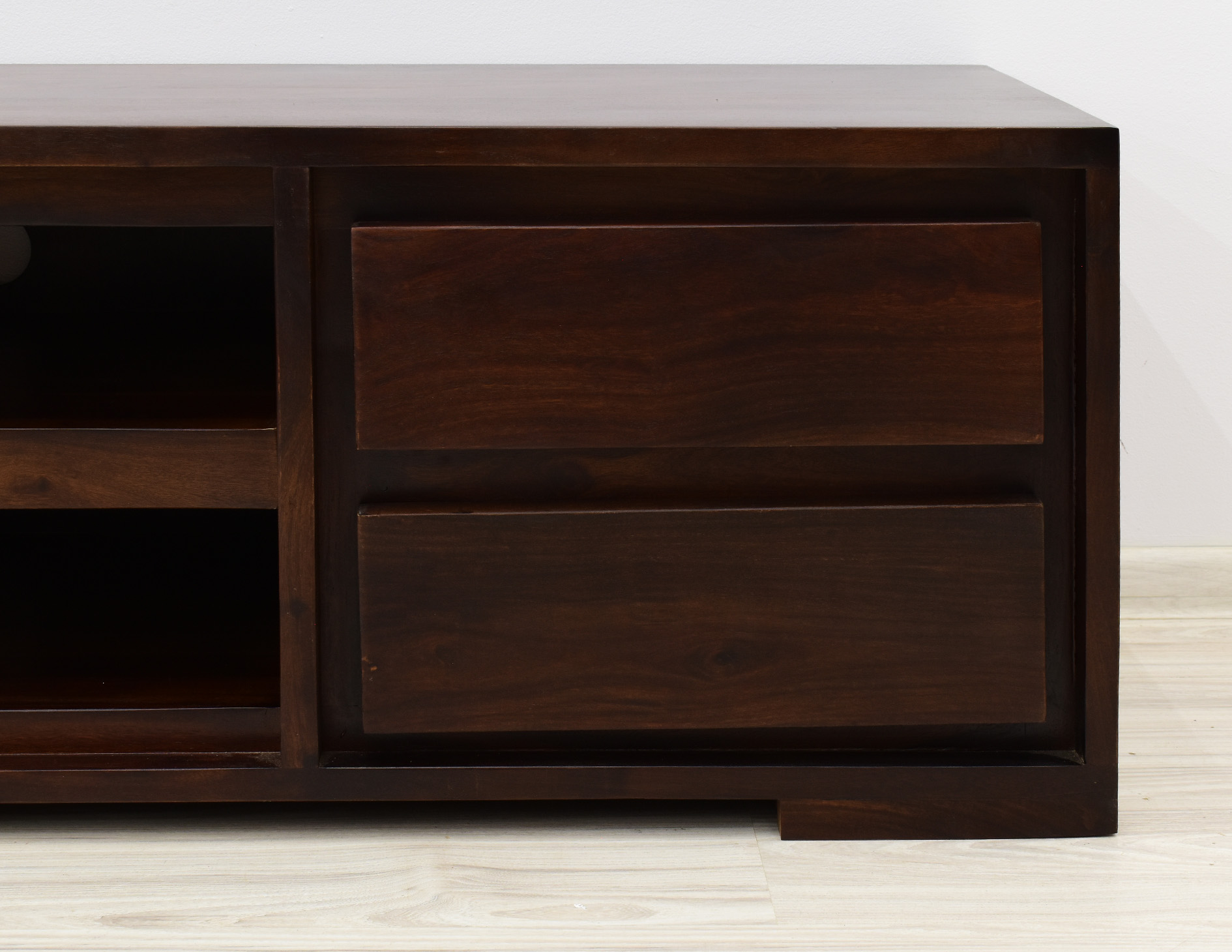 komoda-rtv-kolonialna-modern-lite-drewno-palisander-indyjski-ciemny-braz (13)
