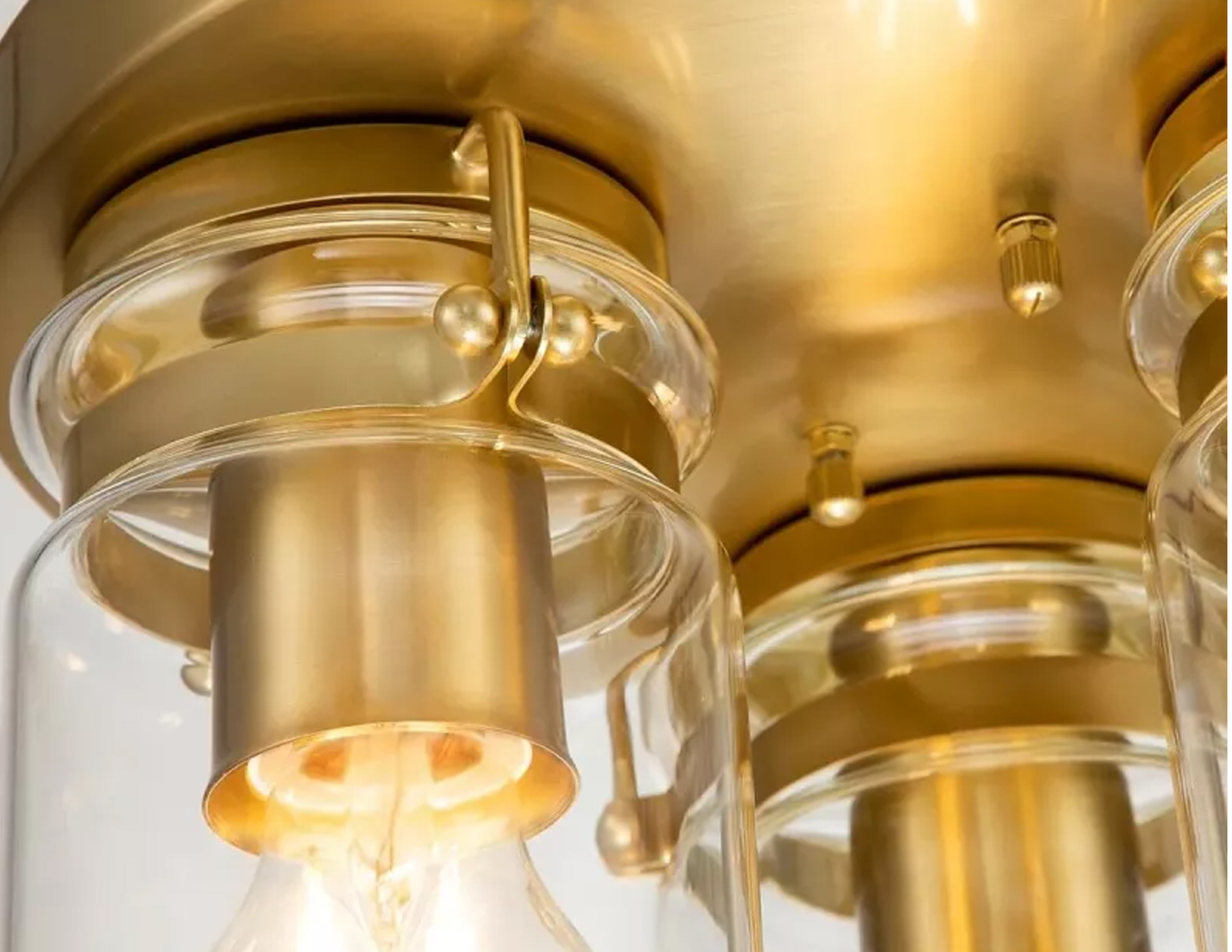 Lampa sufitowa plafon Brinley trzy źródła światła szczotkowany mosiądz (5)